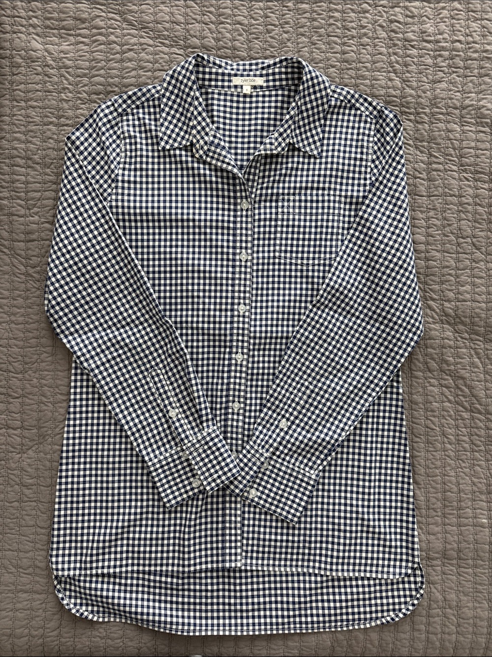 Tyler boe classic navy blue check button down shirt, size S